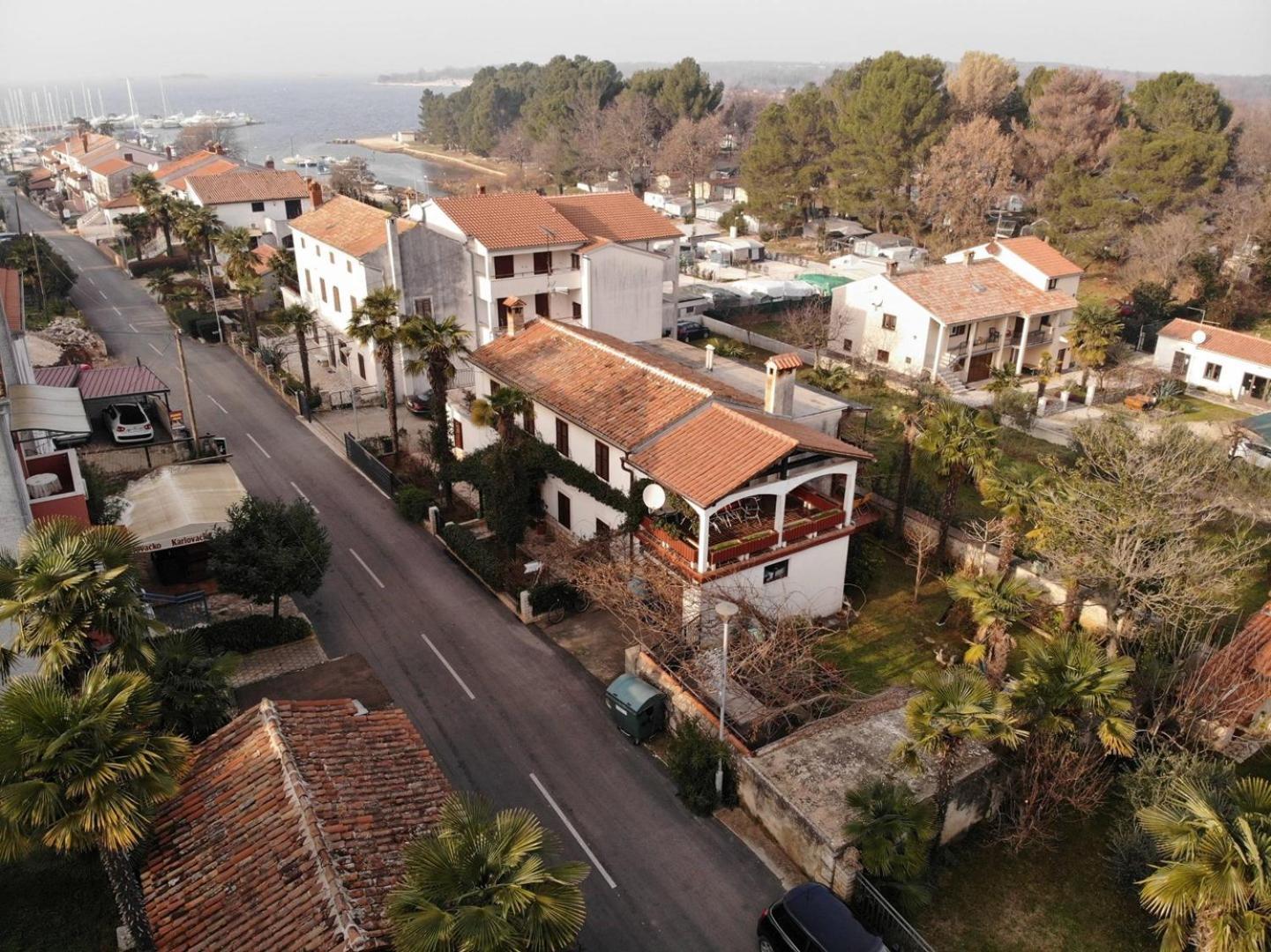 Anamarija Apartments Near The Beach And The Fantastic Adria Sea With Over 10 Small Islands Close By فونتانا المظهر الخارجي الصورة