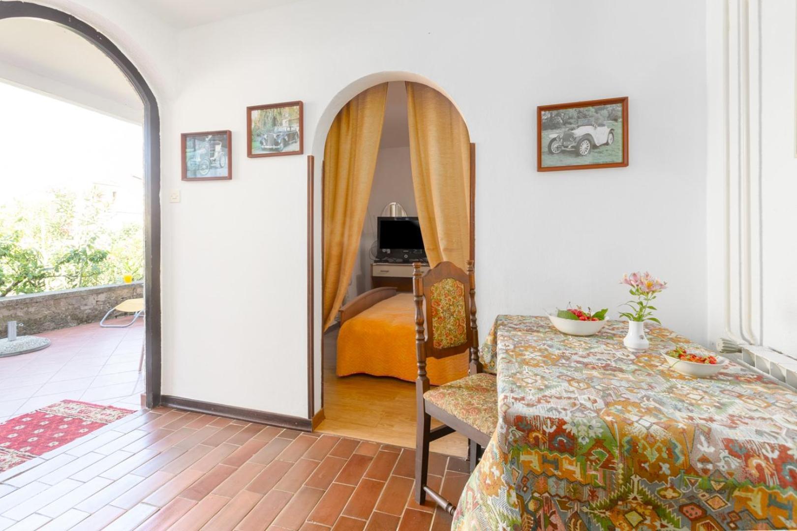 Anamarija Apartments Near The Beach And The Fantastic Adria Sea With Over 10 Small Islands Close By فونتانا الغرفة الصورة