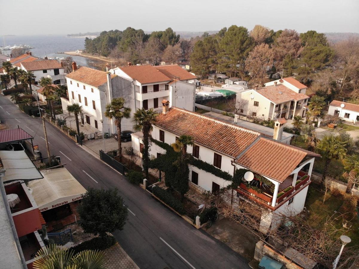 Anamarija Apartments Near The Beach And The Fantastic Adria Sea With Over 10 Small Islands Close By فونتانا المظهر الخارجي الصورة